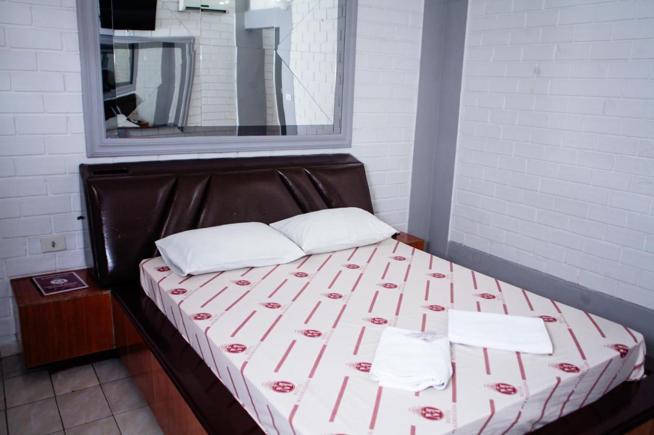 Hotel E Motel Madrugada Itu Ngoại thất bức ảnh