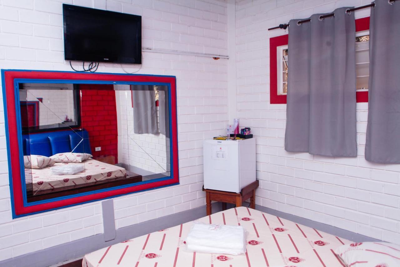 Hotel E Motel Madrugada Itu Ngoại thất bức ảnh